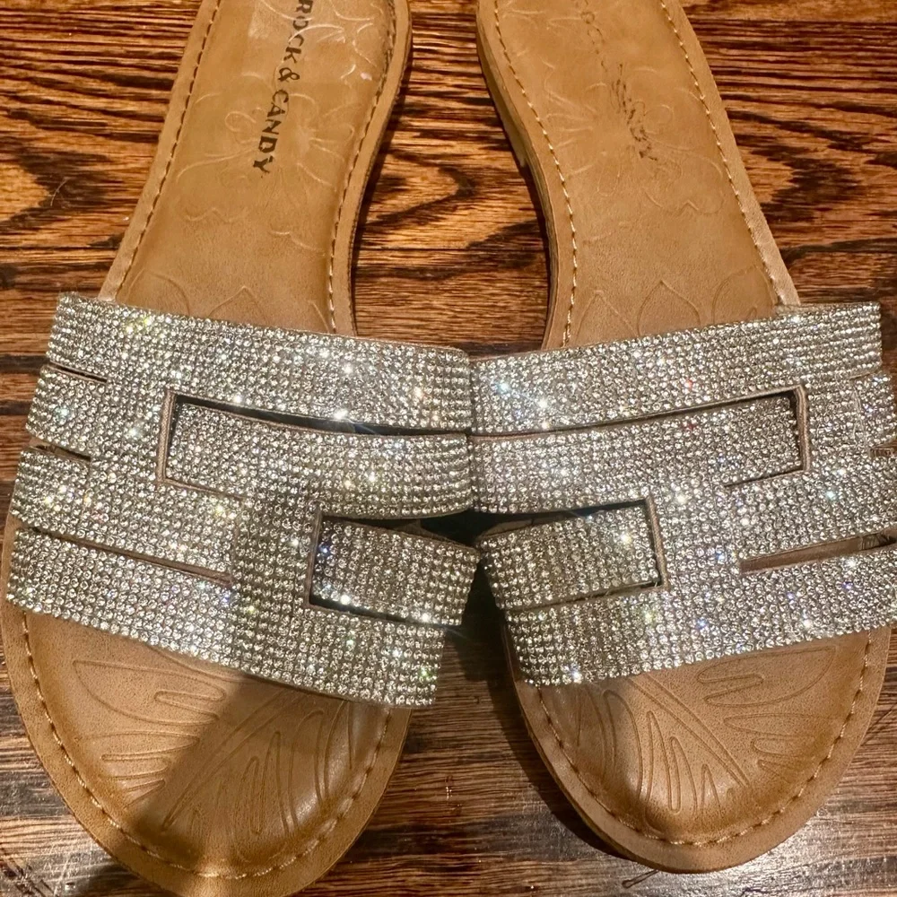 Women's Silver Sandals - Picture 1 of 2